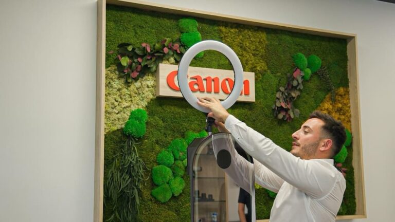 FOTOMATONSHOP cierra una alianza exclusiva con CANON y DNP: Manuel Ruiz Lara consolida su posición en Europa y apunta al mercado internacional