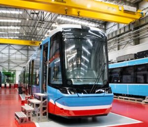 Stadler Valencia muestra sus avances a representantes de Alta Austria en una jornada liderada por Íñigo Parra