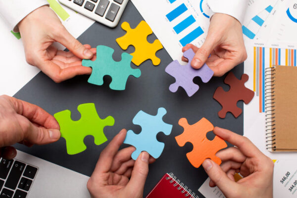 Entornos colaborativos y su impacto en la eficiencia y competitividad industrial